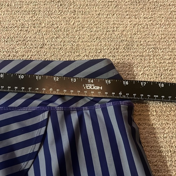 Athleta Swagger Fly By Skort striped Purple Lined SZ M - Picture 9 of 10